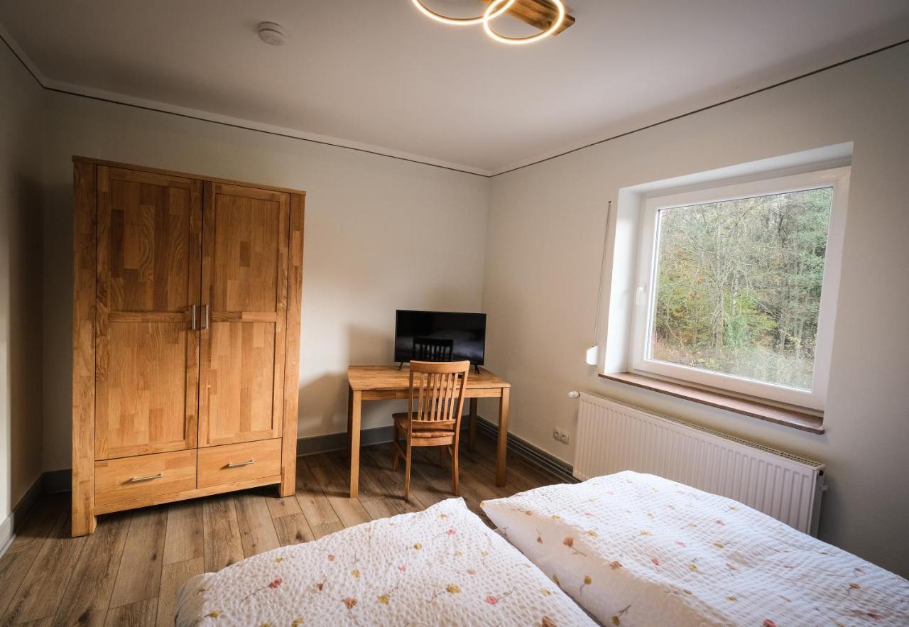 Kleines Bahnhofshotel Greifenstein Екстериор снимка